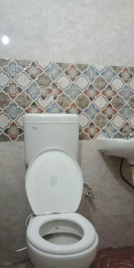 Varanasi Paradise מראה חיצוני תמונה
